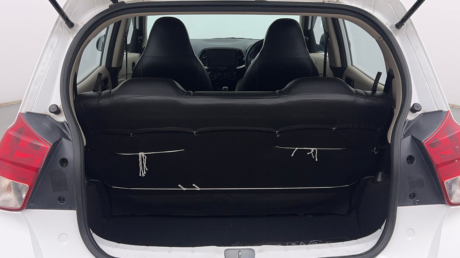 Used 2022 Hyundai Santro Era Executive Petrol Manual interior DICKY INSIDE VIEW