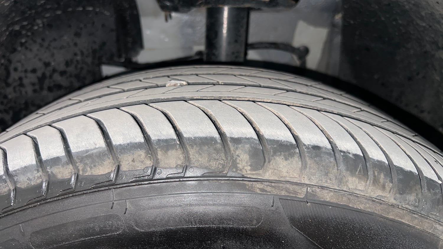 Used 2026 Tata Nexon Creative 1.2 Petrol 6MT Petrol Manual tyres LEFT FRONT TYRE TREAD VIEW