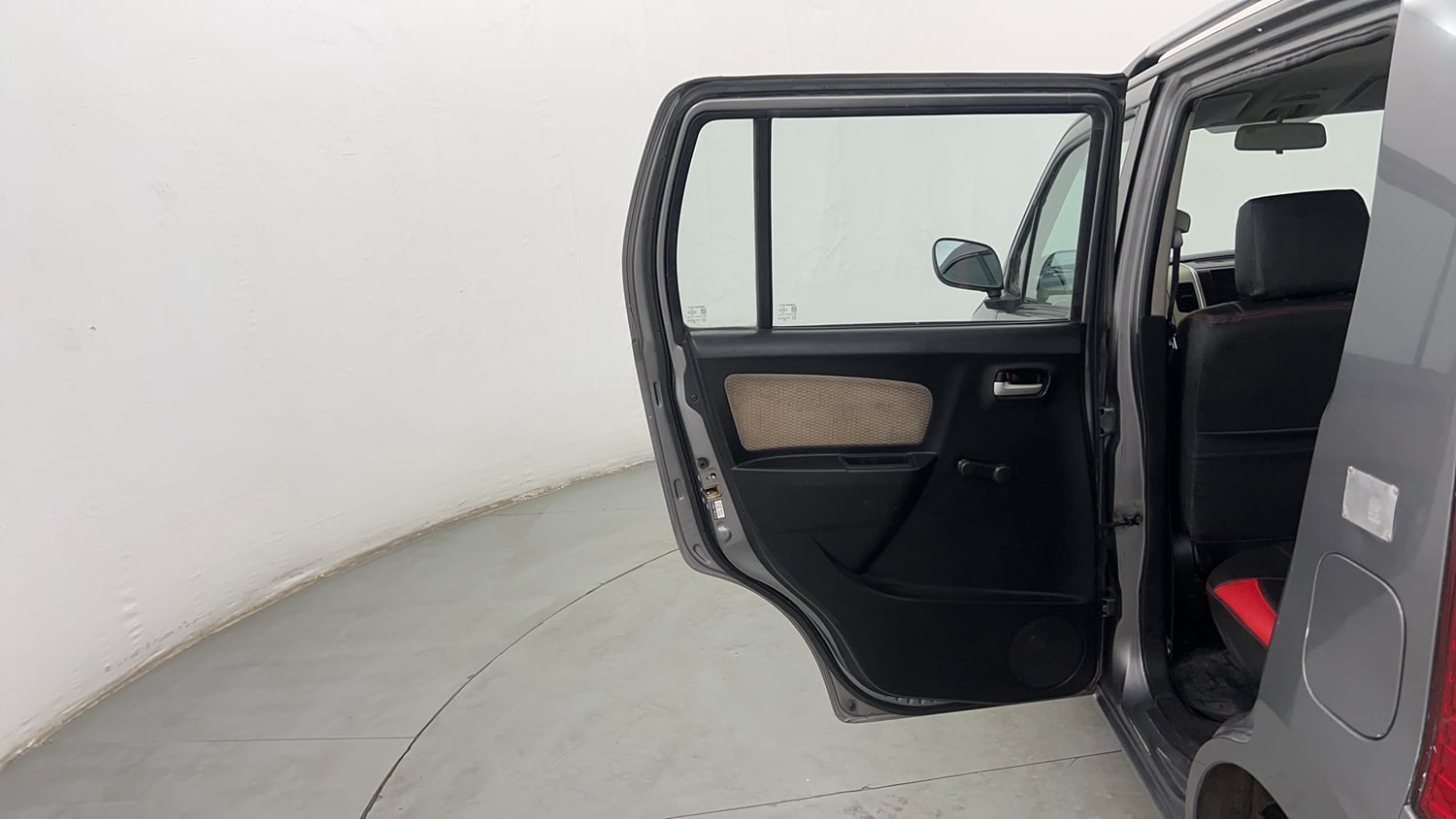 Used 2017 Maruti Suzuki Wagon R LXI CNG Cng Manual interior LEFT REAR DOOR OPEN VIEW