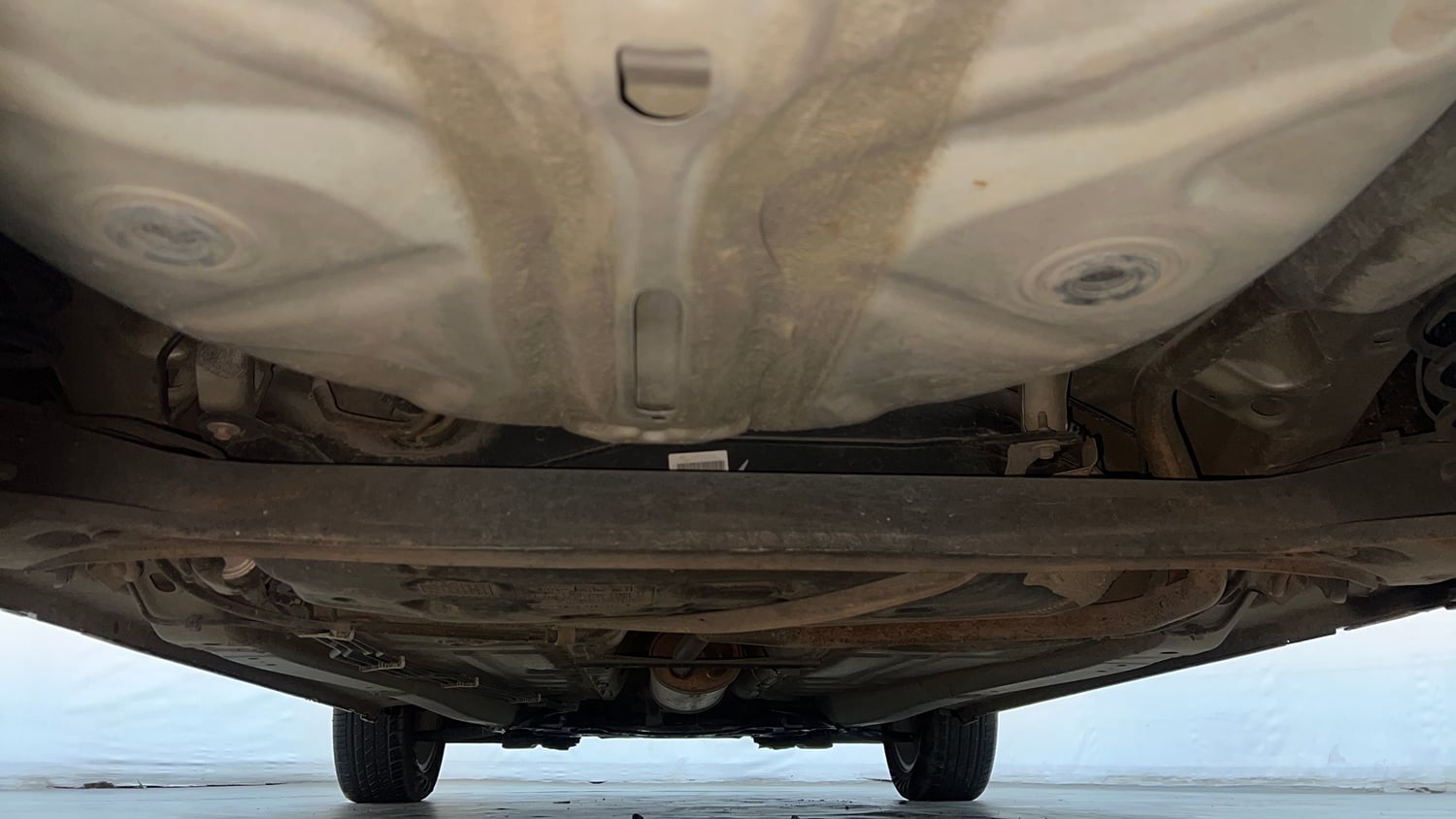 Used 2016 Maruti Suzuki Baleno Zeta 1.2 AT Petrol Automatic extra REAR UNDERBODY VIEW (TAKEN FROM REAR)