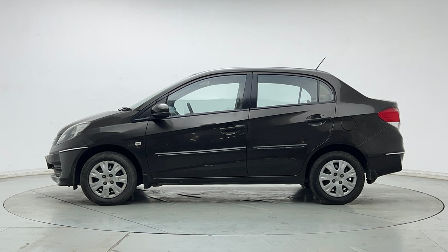 Used 2016 Honda Amaze 1.2 S AT i-VTEC Petrol Automatic exterior LEFT SIDE VIEW