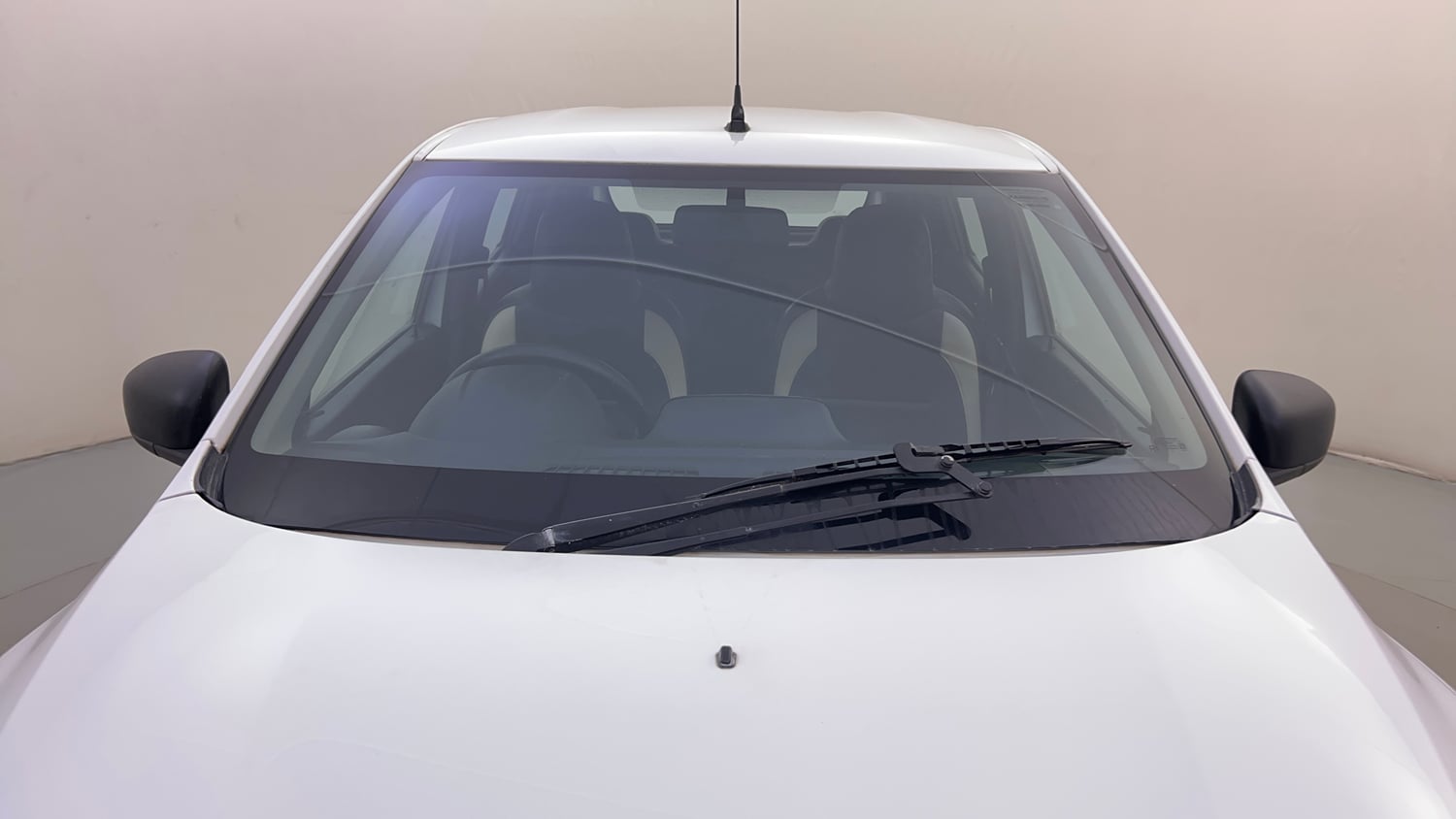 Used 2022 Renault Kwid RXL (O) 0.8 Petrol Manual exterior FRONT WINDSHIELD VIEW