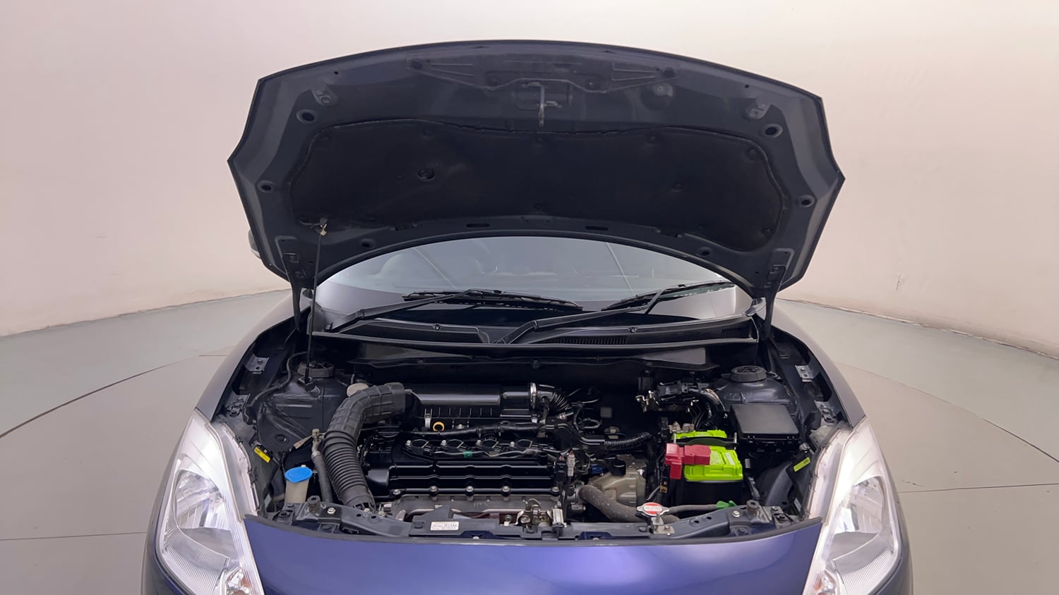 Used 2019 Maruti Suzuki Swift VXi AMT Petrol Automatic engine ENGINE & BONNET OPEN FRONT VIEW