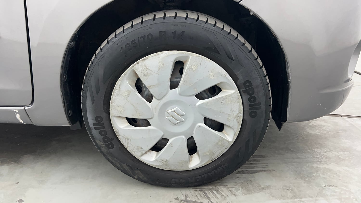 Used 2017 Maruti Suzuki Celerio ZXI (O) AMT Petrol Automatic tyres RIGHT FRONT TYRE RIM VIEW
