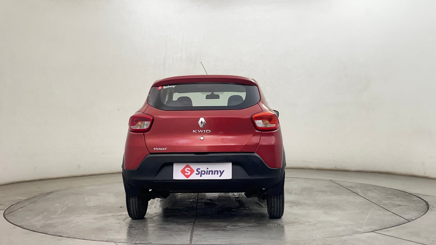 Used 2016 Renault Kwid 1.0 RXT Petrol Manual exterior BACK VIEW