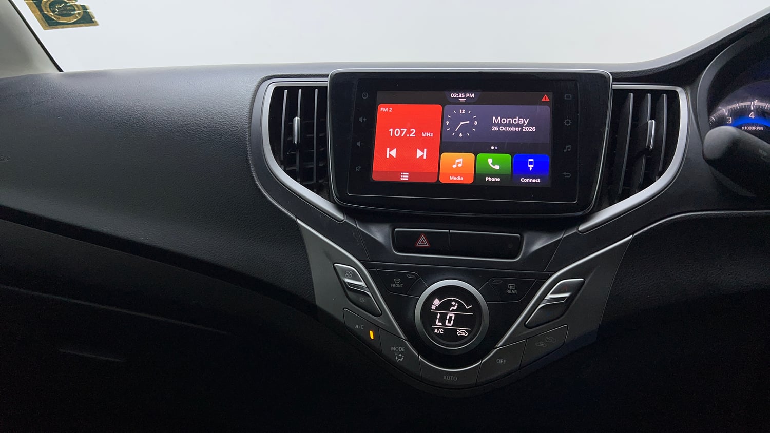 Used 2019 Maruti Suzuki Baleno Alpha Automatic Petrol Automatic top_features Touch screen infotainment system