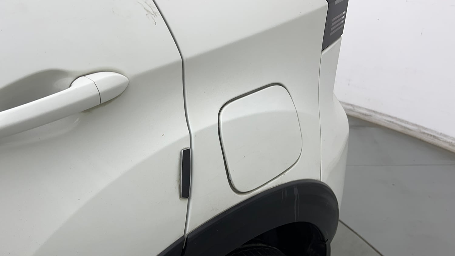 Used 2024 Tata Nexon Fearless 1.2 Revotron Petrol 6MT DT Petrol Manual dents MINOR SCRATCH