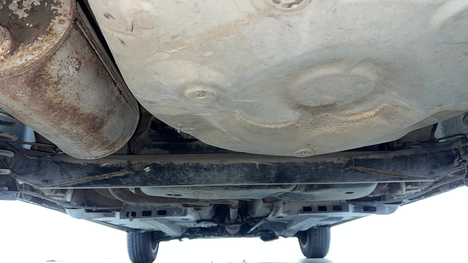 Used 2014 Volkswagen Polo Highline1.2L (P) Petrol Manual extra REAR UNDERBODY VIEW (TAKEN FROM REAR)