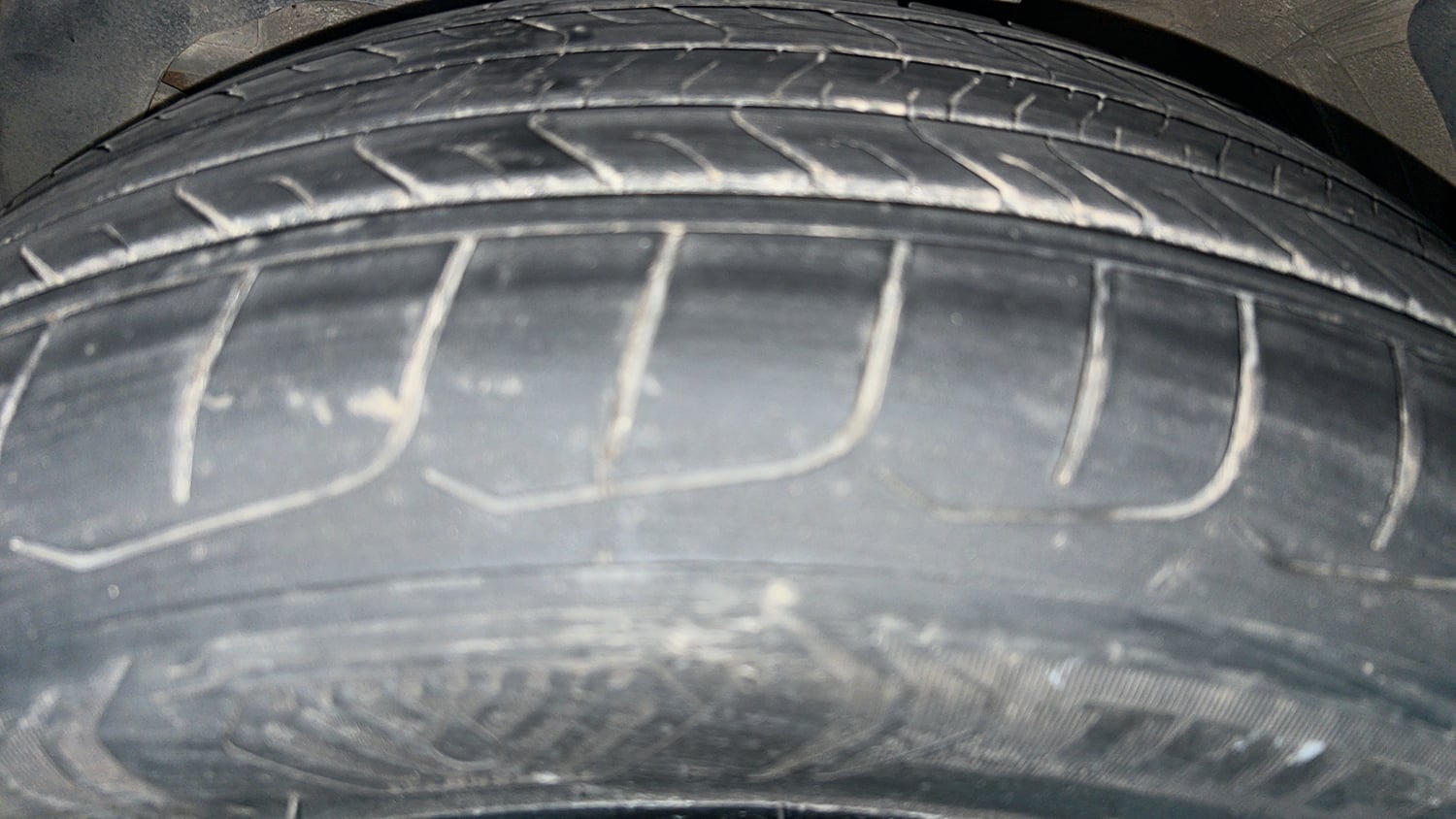 Used 2019 MG Motors Hector Sharp 1.5 DCT Petrol Petrol Automatic tyres LEFT FRONT TYRE TREAD VIEW