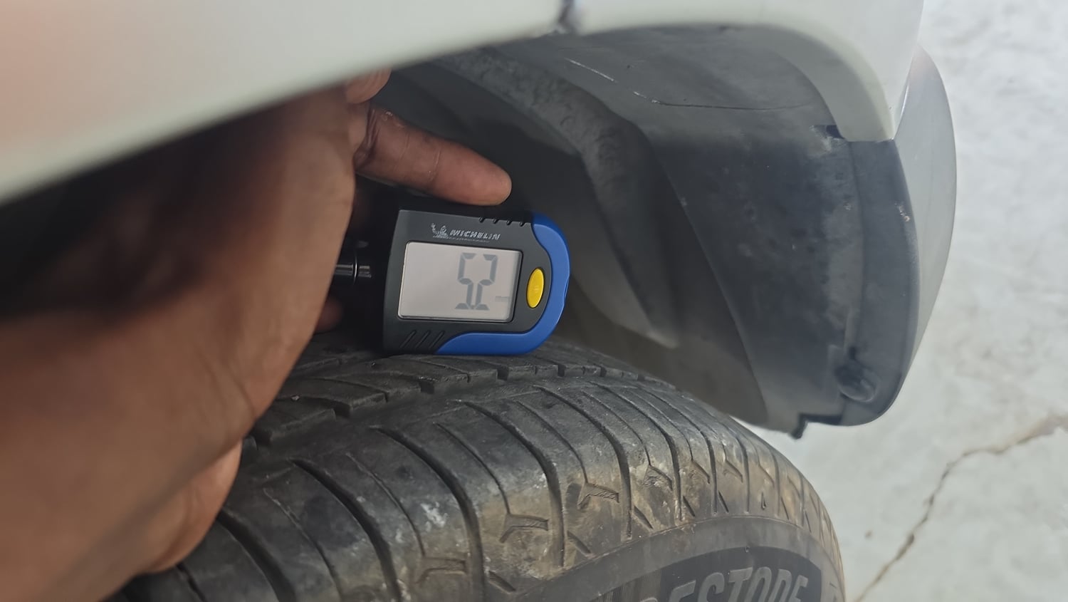 Used 2023 Maruti Suzuki S-Presso VXi Plus (O) AMT Petrol Automatic tyres RIGHT FRONT TYRE TREAD VIEW