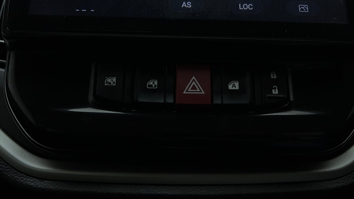 Used 2022 Maruti Suzuki Celerio VXi Petrol Manual top_features Power windows