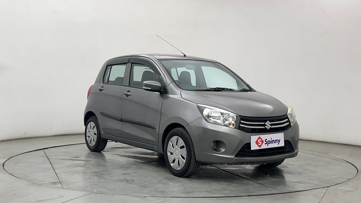 Used 2017 Maruti Suzuki Celerio ZXI (O) AMT Petrol Automatic exterior RIGHT FRONT CORNER VIEW