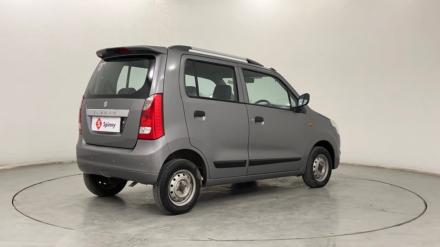 Used 2017 Maruti Suzuki Wagon R LXI CNG Cng Manual exterior RIGHT REAR CORNER VIEW