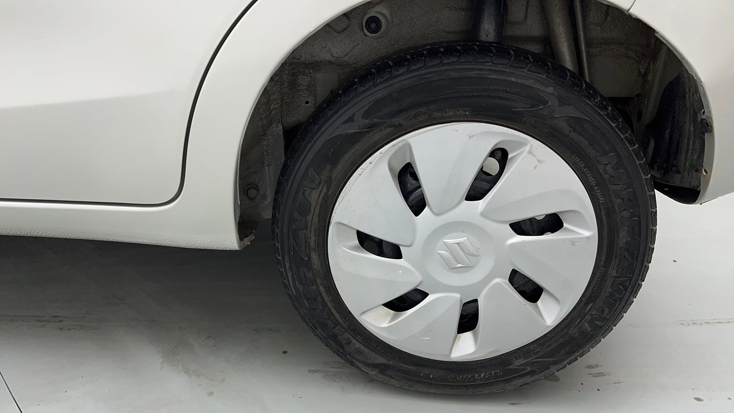 Used 2018 Maruti Suzuki Celerio ZXi AMT Petrol Automatic tyres LEFT REAR TYRE RIM VIEW