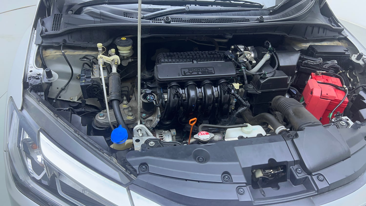 Used 2017 Honda City VX CVT Petrol Petrol Automatic engine ENGINE RIGHT SIDE VIEW