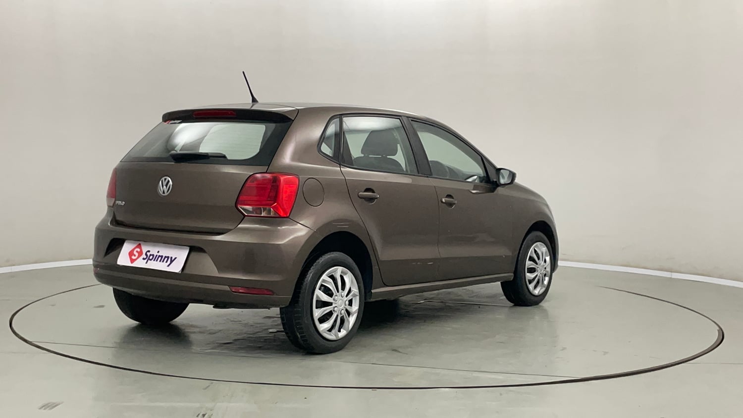 Used 2016 Volkswagen Polo Comfortline 1.2L (P) Petrol Manual exterior RIGHT REAR CORNER VIEW