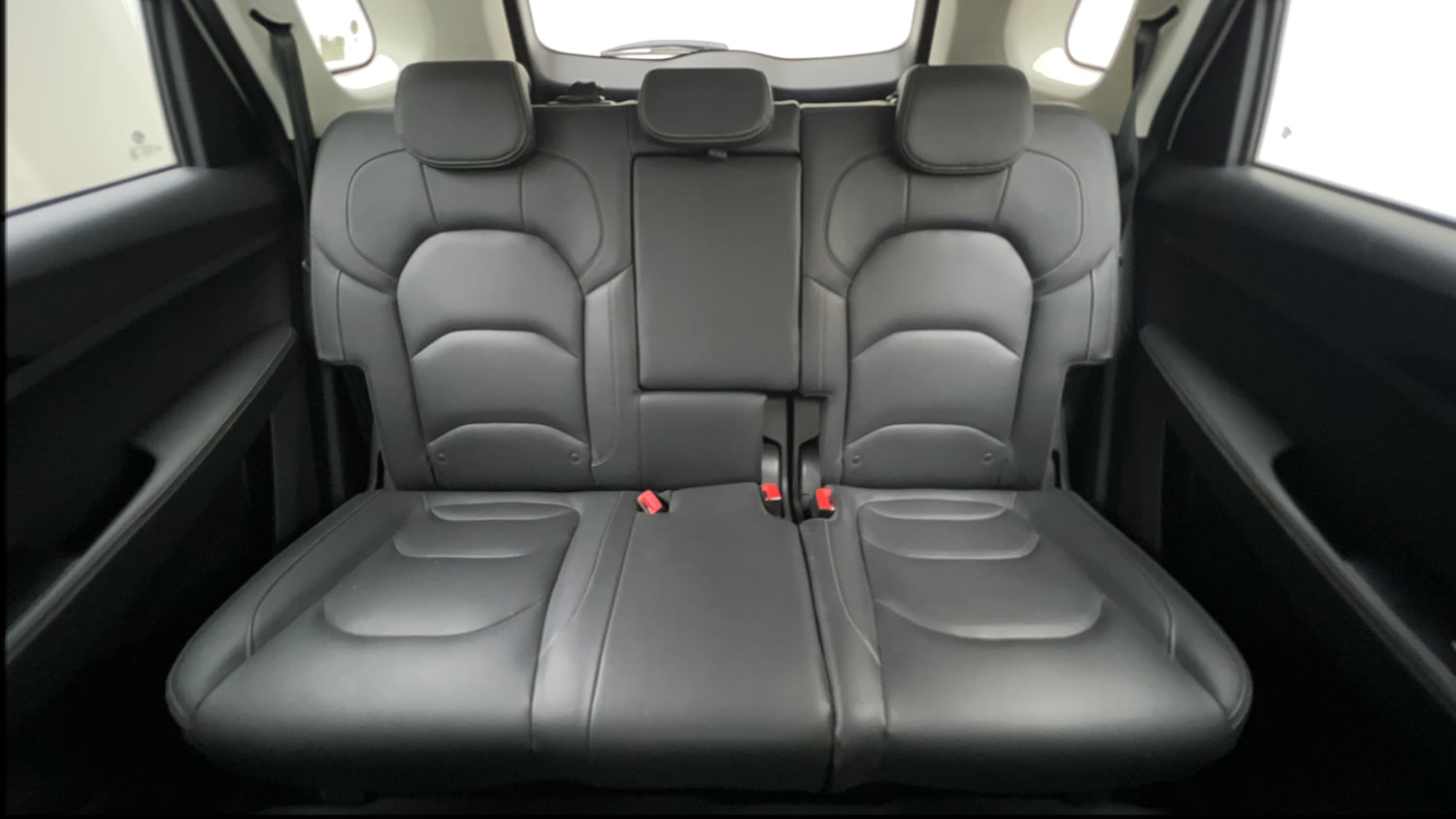 Used 2019 MG Motors Hector Sharp 1.5 DCT Petrol Petrol Automatic interior REAR SEAT CONDITION VIEW