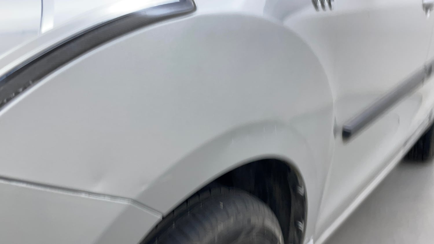 Used 2014 Maruti Suzuki Ertiga ZXi Petrol Manual dents MINOR SCRATCH