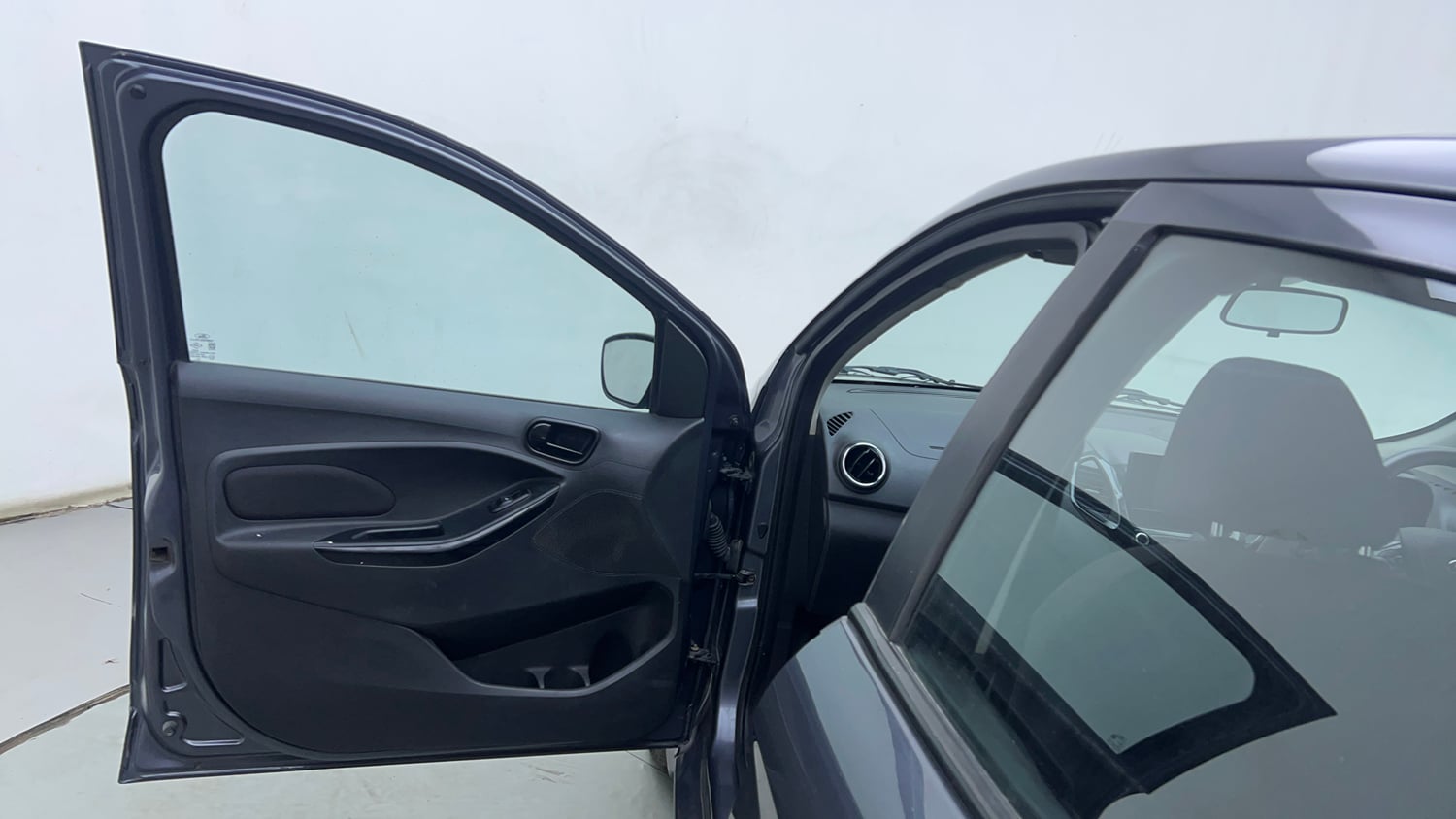 Used 2019 Ford Figo Titanium 1.2 Ti-VCT MT Petrol Manual interior LEFT FRONT DOOR OPEN VIEW