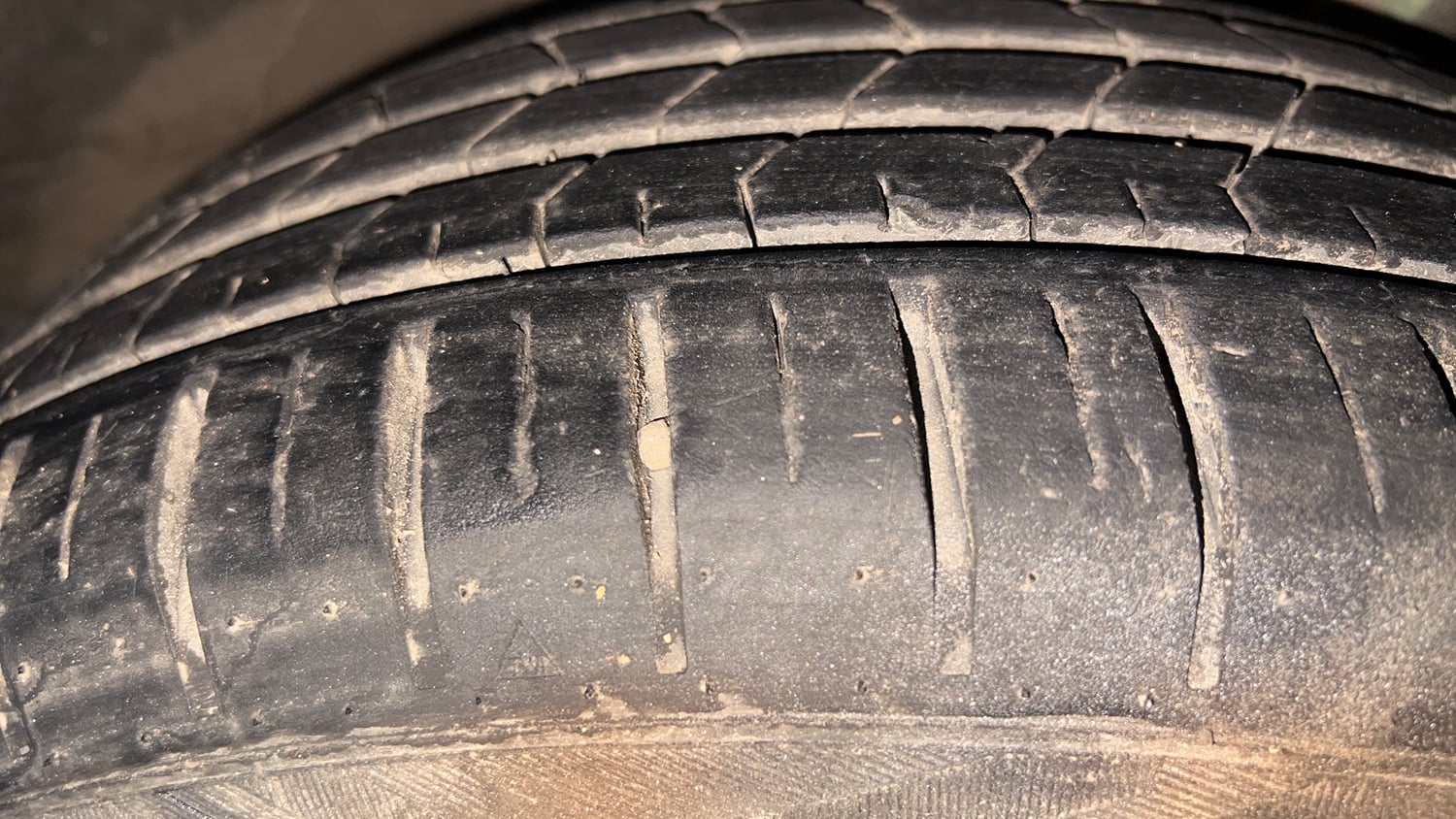 Used 2019 Maruti Suzuki Baleno Alpha Automatic Petrol Automatic tyres RIGHT FRONT TYRE TREAD VIEW