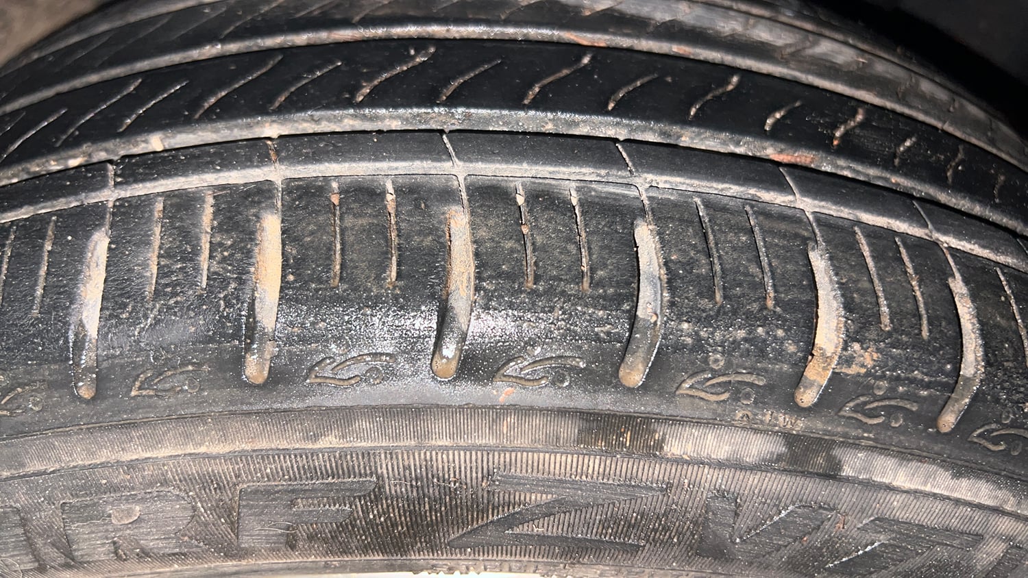 Used 2021 Hyundai Grand i10 Nios Asta AMT 1.2 Kappa VTVT Petrol Automatic tyres LEFT REAR TYRE TREAD VIEW