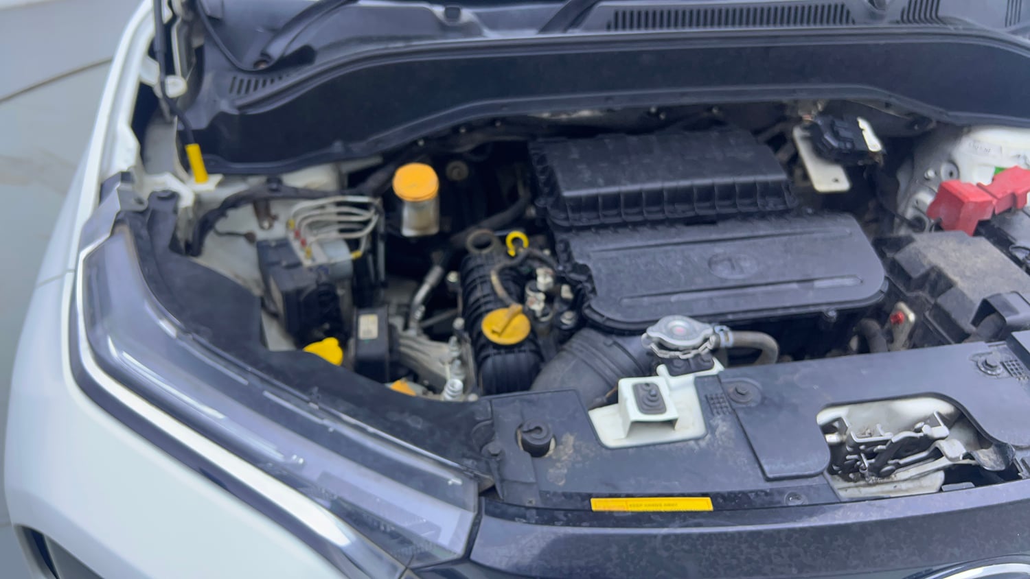 Used 2021 Tata Punch Accomplished Dazzle Pack MT Petrol Manual engine ENGINE RIGHT SIDE VIEW