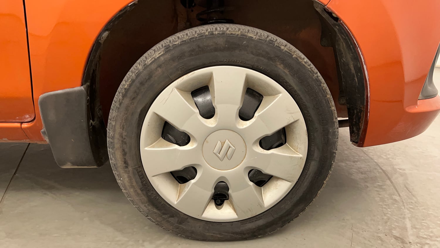 Used 2019 maruti-suzuki Alto K10 VXi (O) AMT Petrol Automatic tyres RIGHT FRONT TYRE RIM VIEW