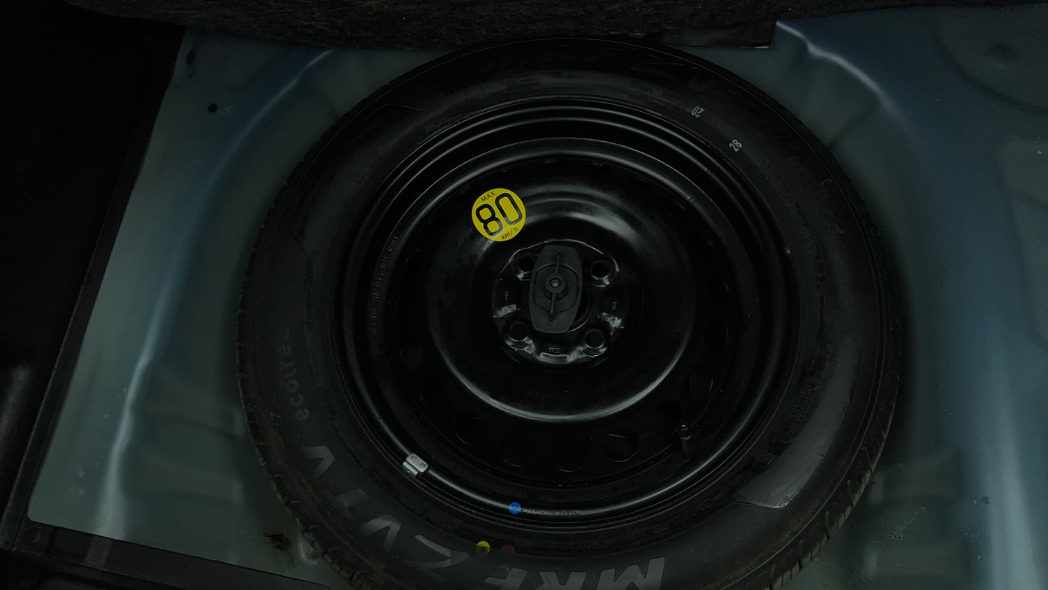 Used 2019 Maruti Suzuki Baleno Zeta Petrol Manual tyres SPARE TYRE VIEW