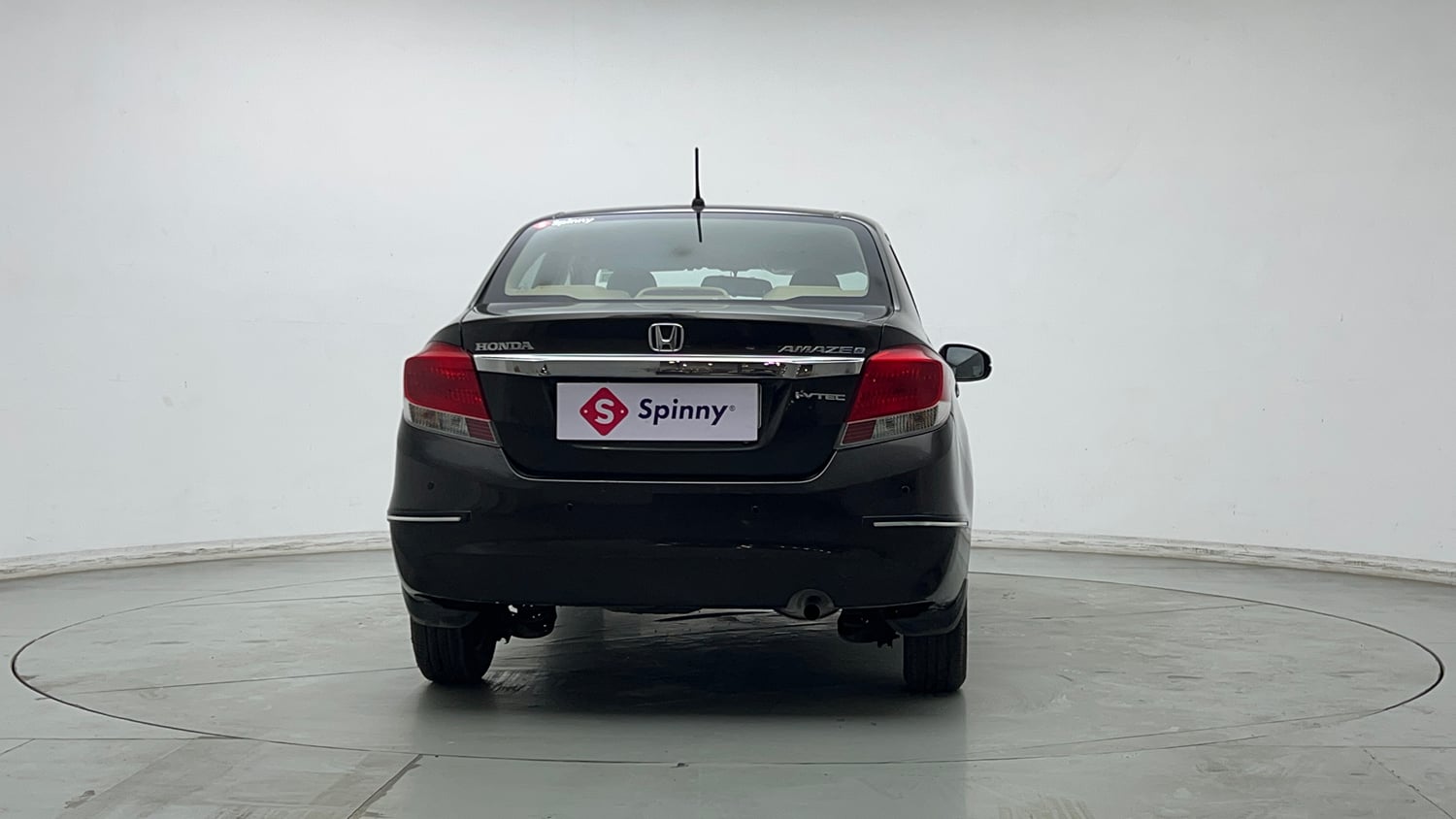 Used 2016 Honda Amaze 1.2 S AT i-VTEC Petrol Automatic exterior BACK VIEW
