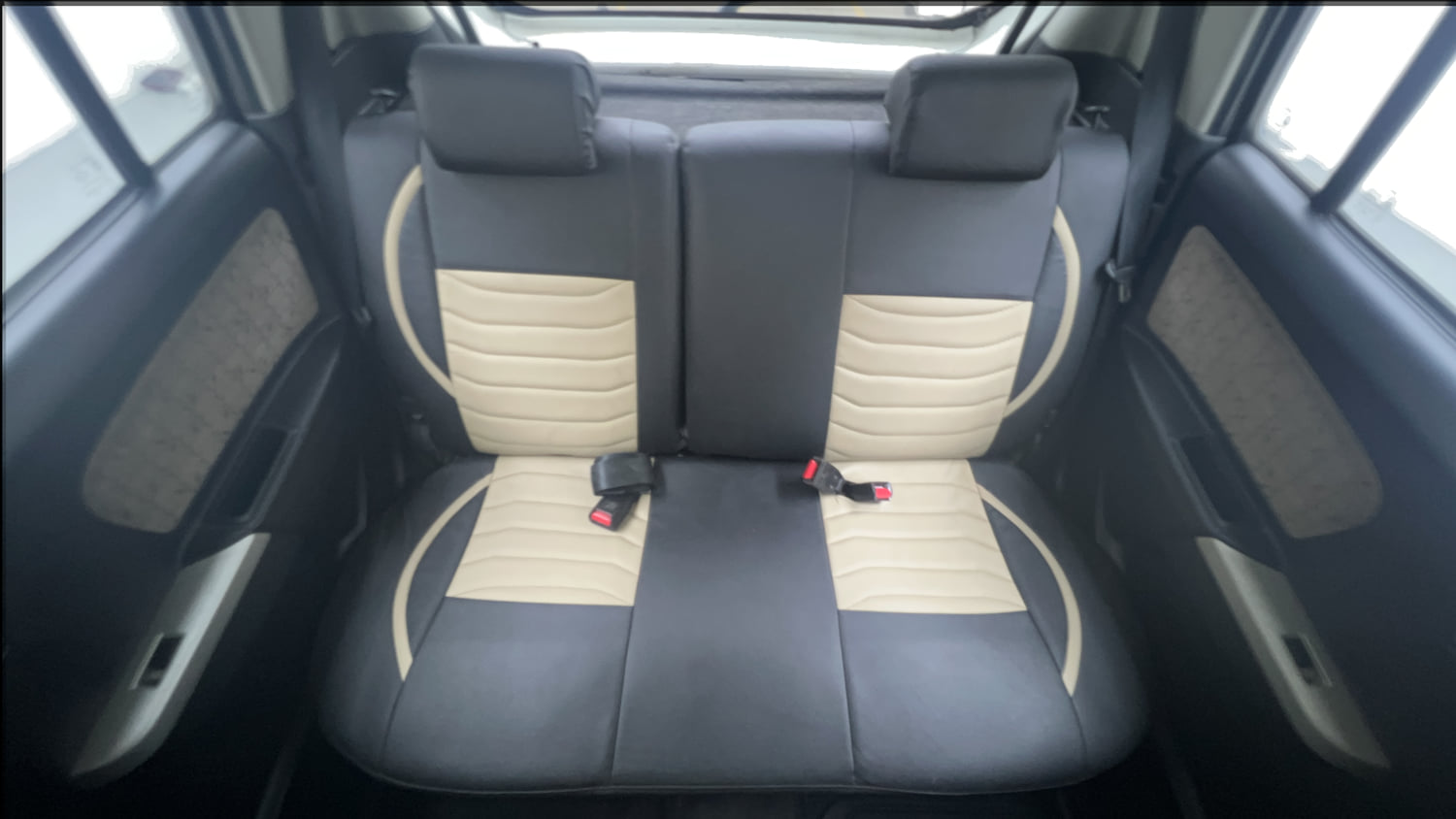 Used 2014 Maruti Suzuki Wagon R VXI Petrol Manual interior REAR SEAT CONDITION VIEW