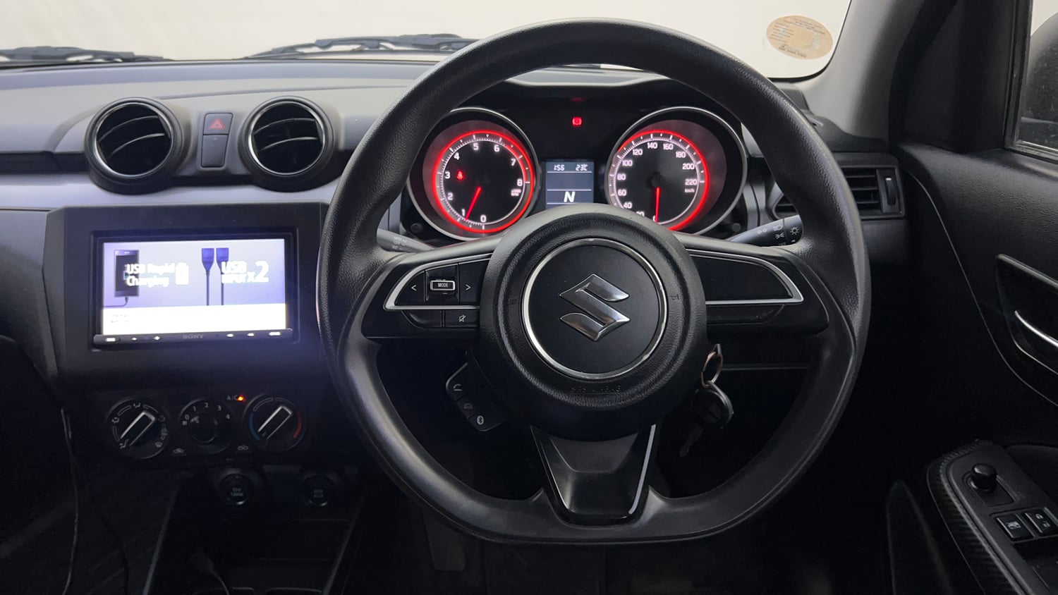 Used 2019 Maruti Suzuki Swift VXi AMT Petrol Automatic interior STEERING VIEW