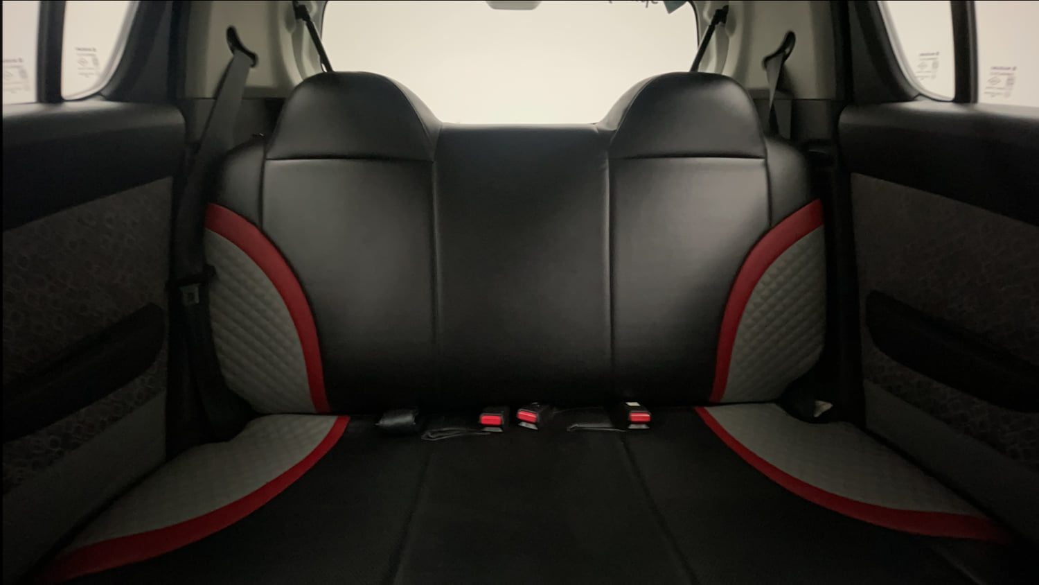 Used 2018 Maruti Suzuki Alto 800 LXi Petrol Manual interior REAR SEAT CONDITION VIEW