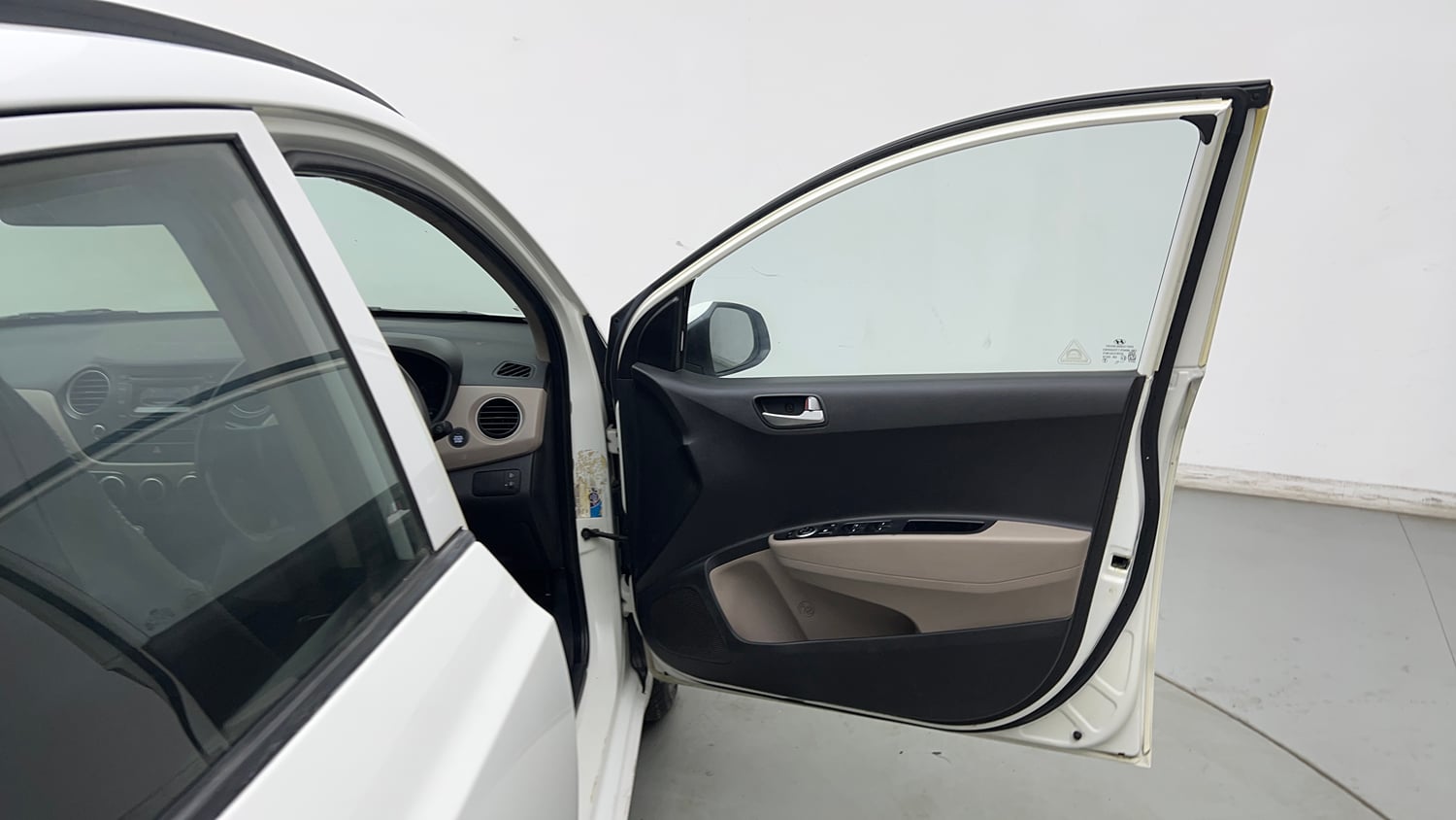 Used 2014 Hyundai Grand i10 Sportz AT 1.2 Kappa VTVT Petrol Automatic interior RIGHT FRONT DOOR OPEN VIEW