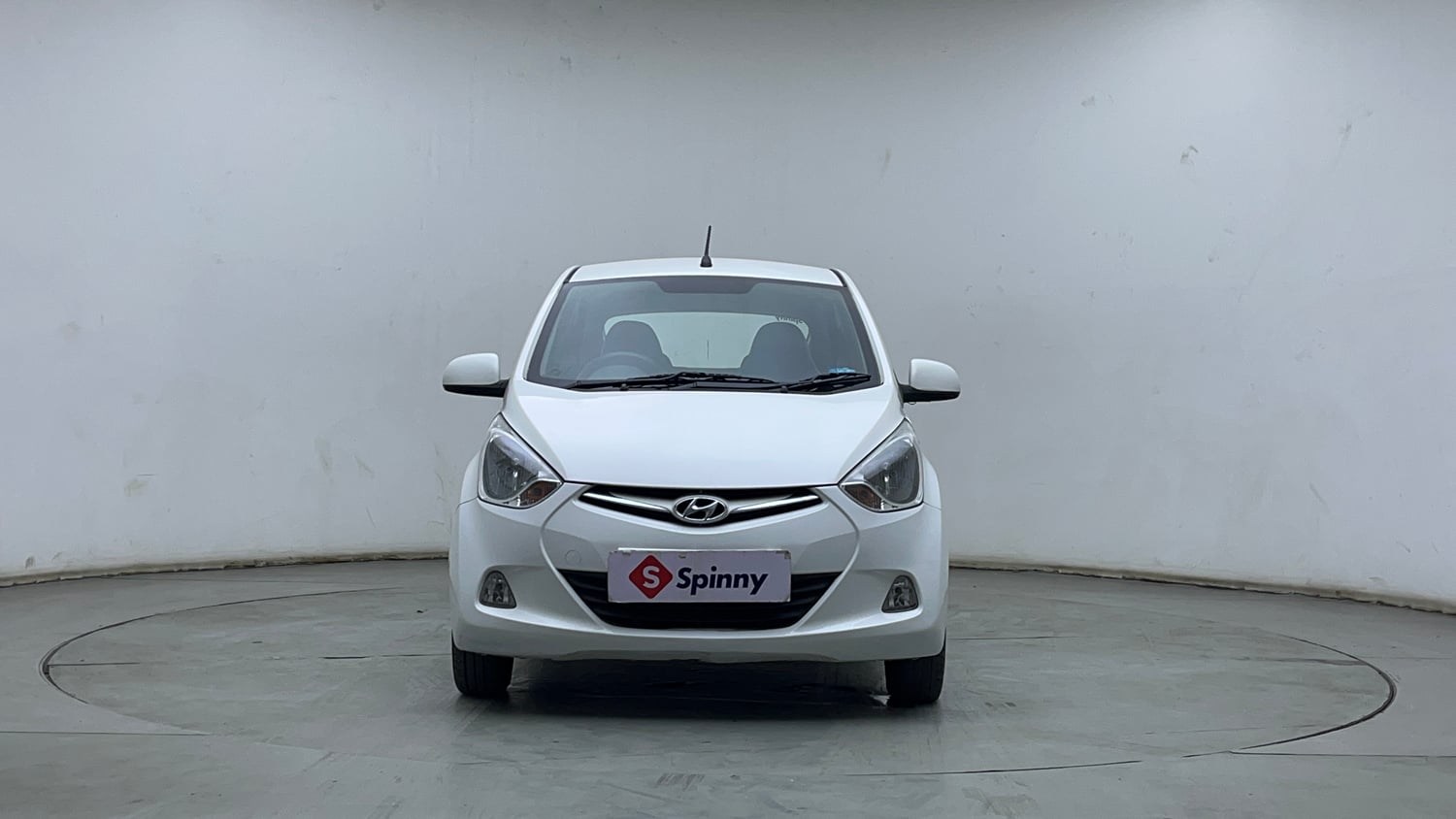 Used 2013 Hyundai Eon Sportz Petrol Manual exterior FRONT VIEW