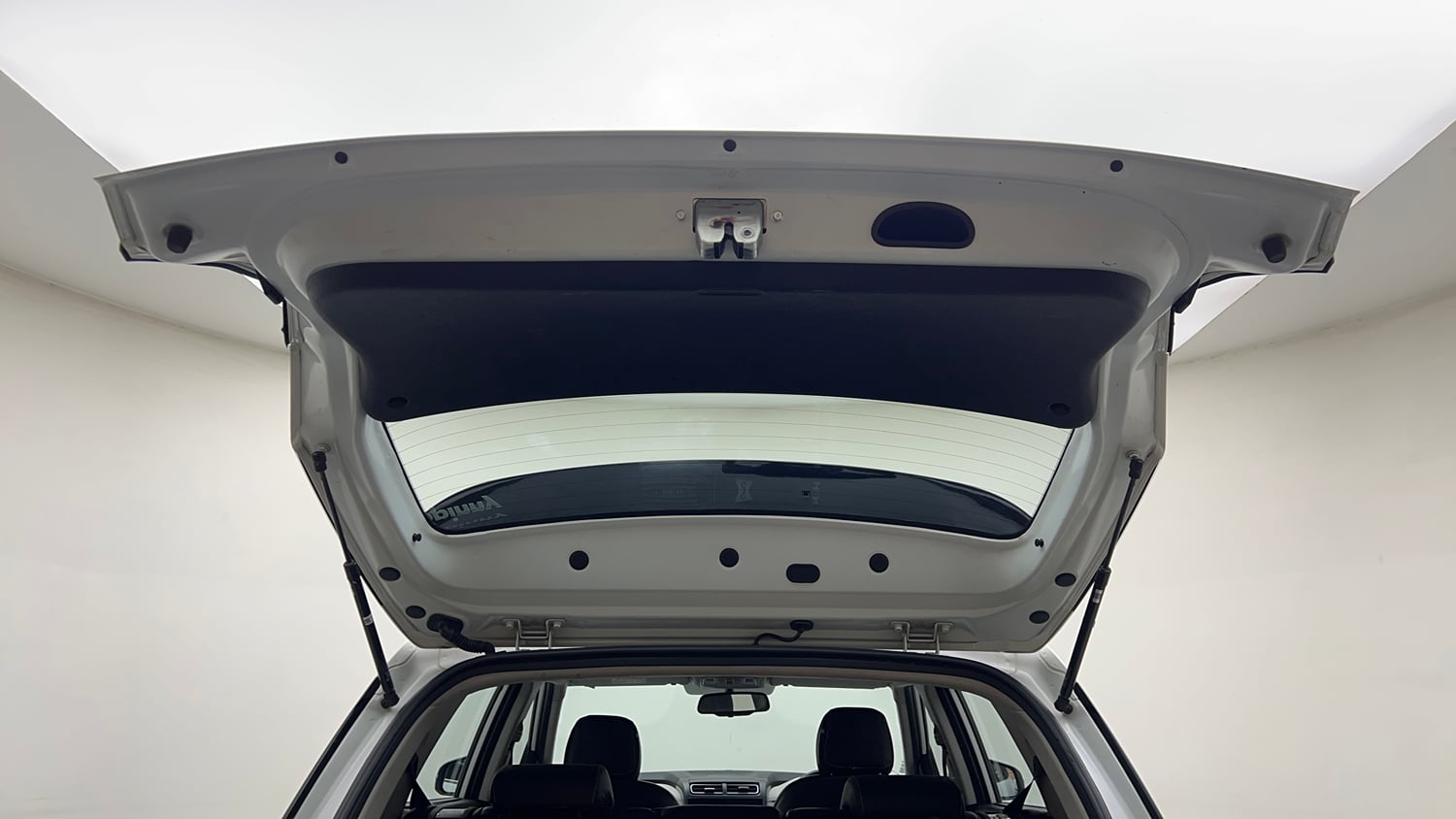 Used 2023 Hyundai Creta SX 1.5 Petrol IVT Petrol Automatic interior DICKY DOOR OPEN VIEW