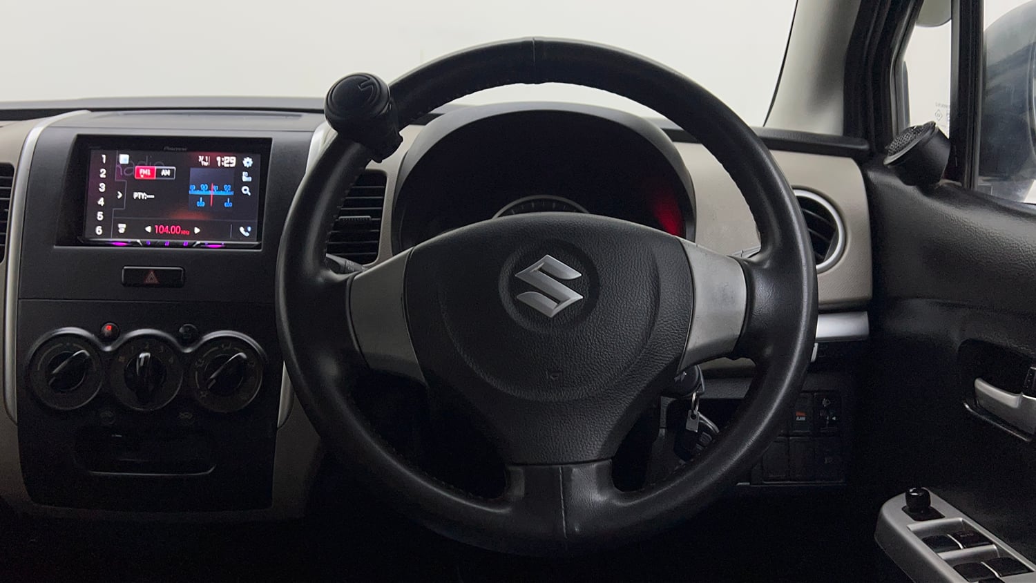 Used 2016 Maruti Suzuki Wagon R 1.0 VXI AMT Petrol Automatic interior STEERING VIEW