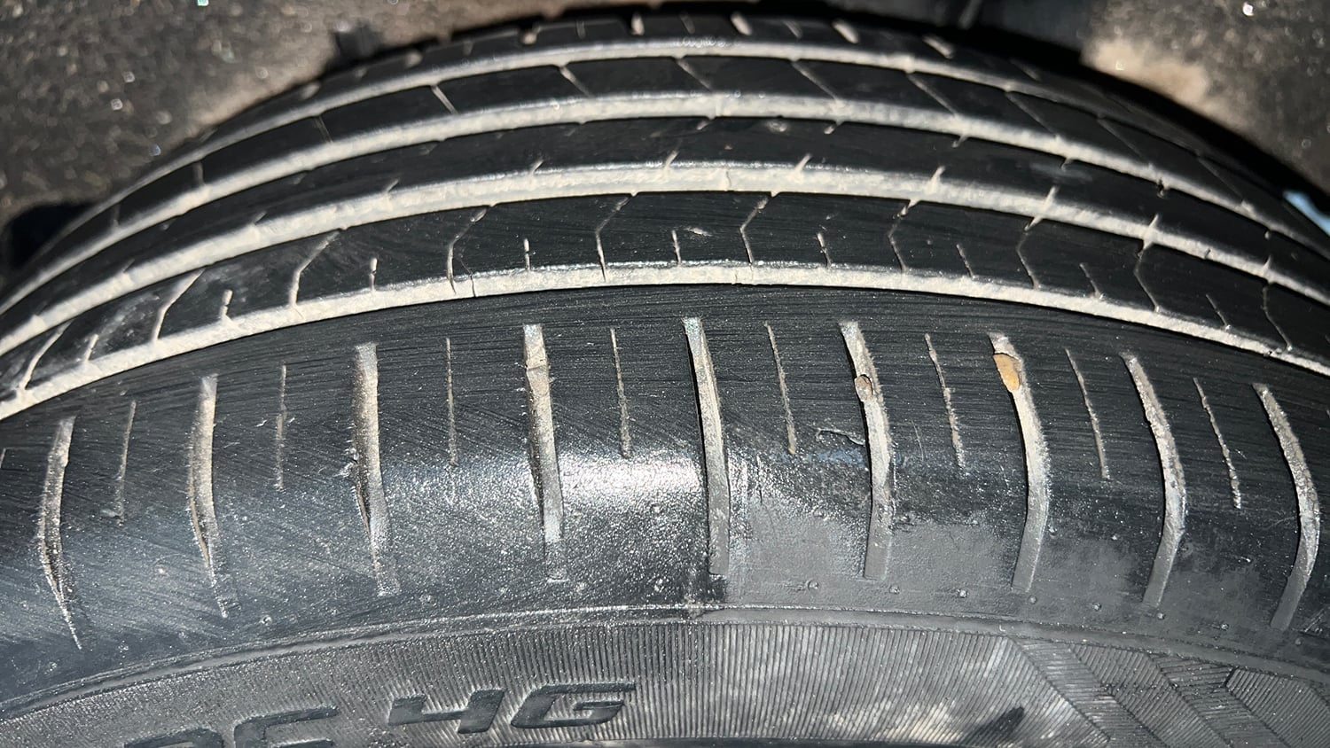 Used 2019 Maruti Suzuki Baleno Zeta Petrol Manual tyres LEFT REAR TYRE TREAD VIEW