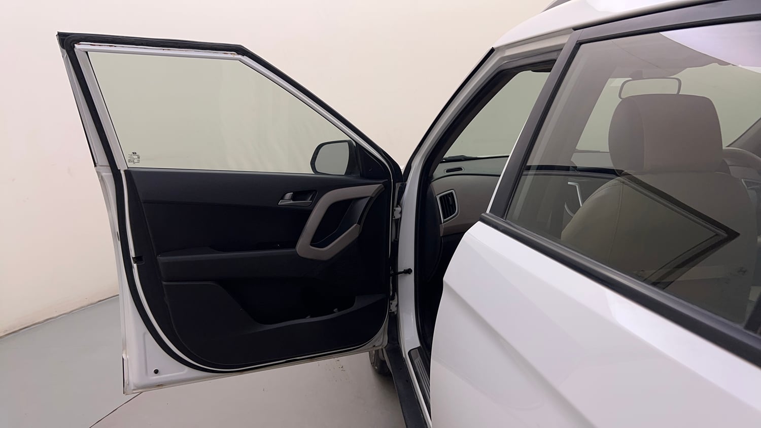 Used 2017 Hyundai Creta SX Plus 1.6 AT Petrol Petrol Automatic interior LEFT FRONT DOOR OPEN VIEW