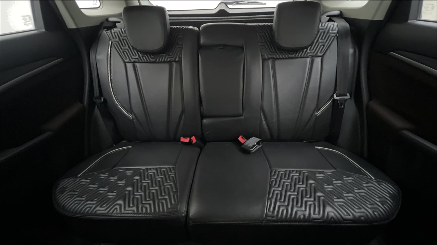 Used 2022 Maruti Suzuki Brezza ZXi Petrol Manual interior REAR SEAT CONDITION VIEW