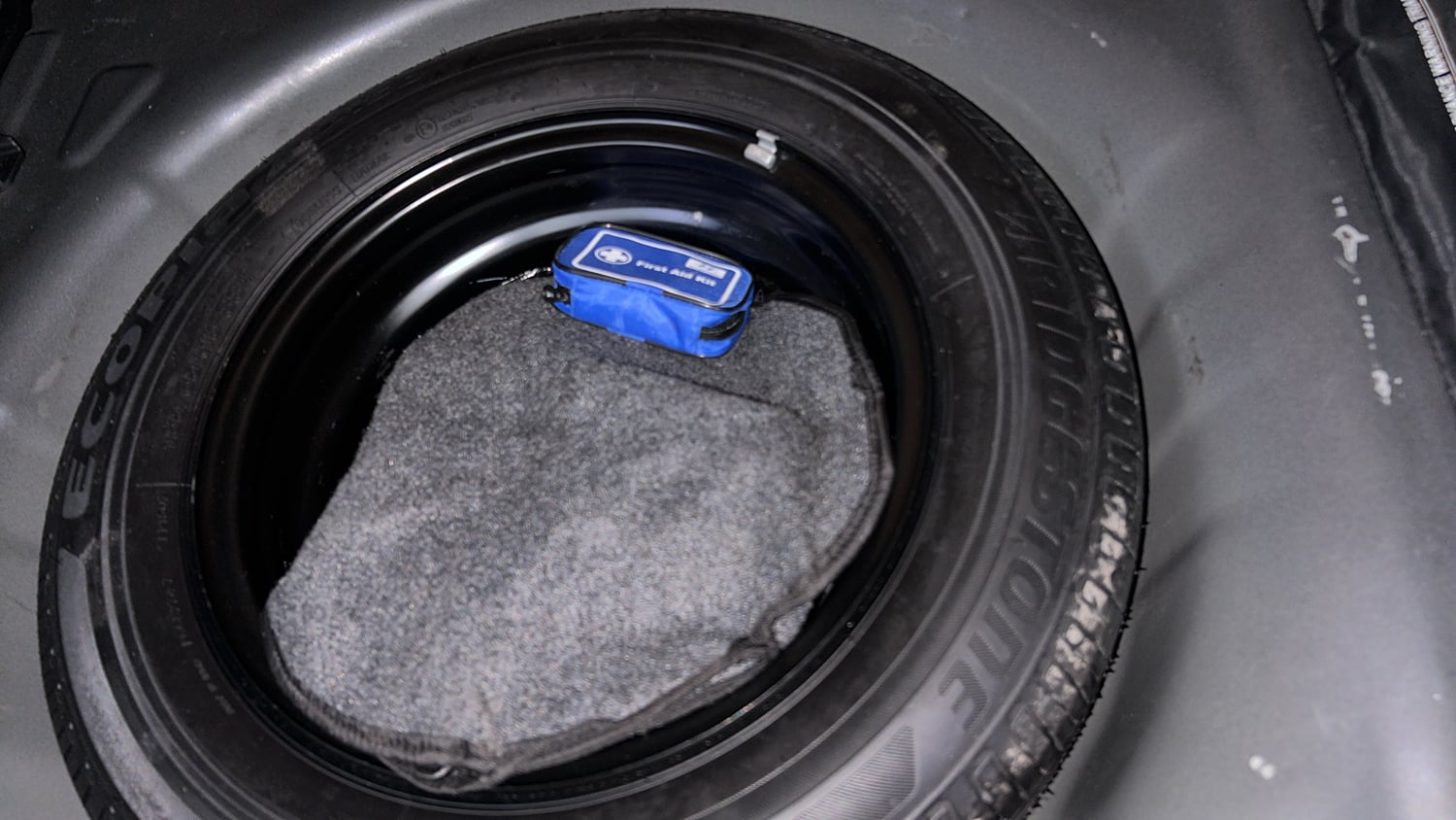 Used 2023 Hyundai i20 Sportz 1.2 IVT Petrol Automatic tyres SPARE TYRE VIEW
