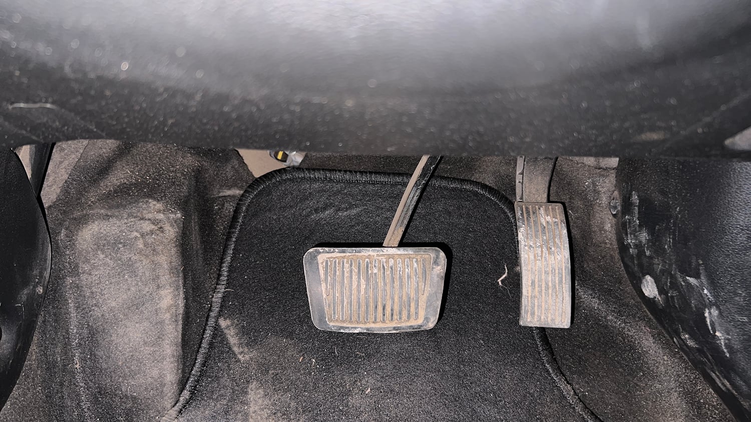 Used 2023 Hyundai i20 Sportz 1.2 IVT Petrol Automatic interior PEDALS VIEW