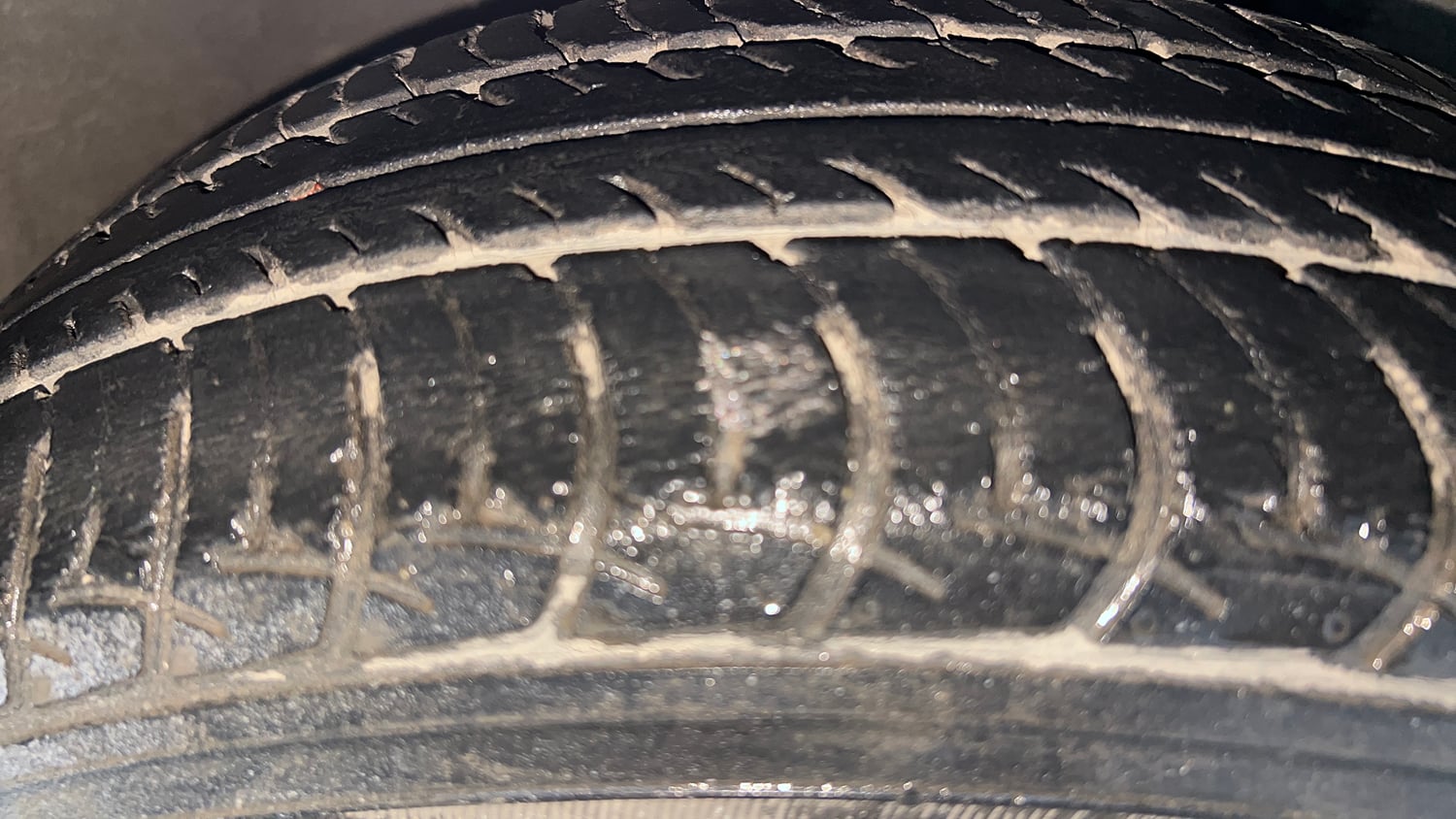 Used 2018 Maruti Suzuki Celerio ZXi AMT Petrol Automatic tyres RIGHT FRONT TYRE TREAD VIEW