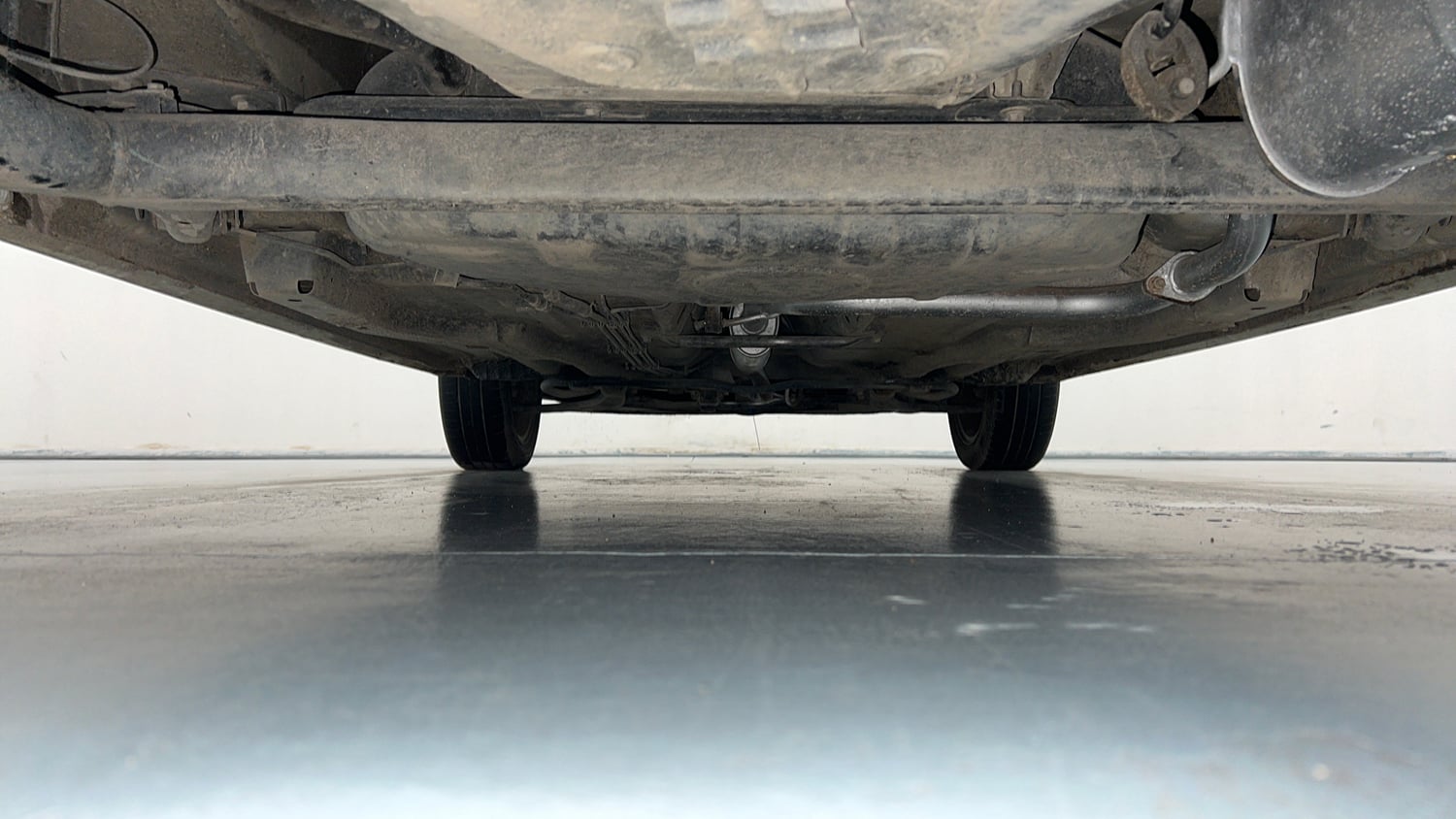 Used 2020 Tata Tiago XZ Plus Petrol Manual extra REAR UNDERBODY VIEW (TAKEN FROM REAR)