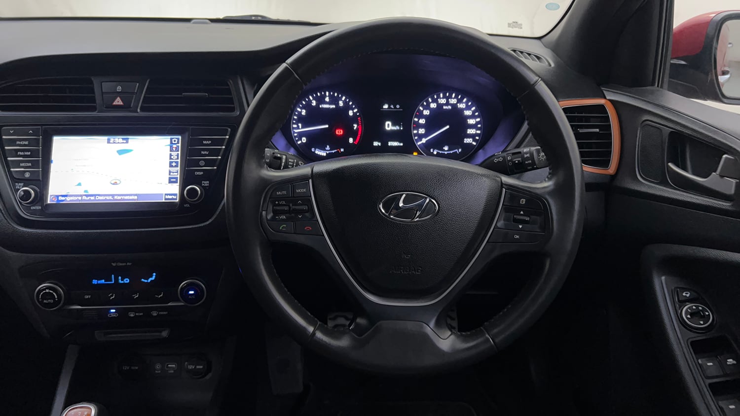 Used 2016 Hyundai i20 Active 1.2 SX Petrol Manual interior STEERING VIEW