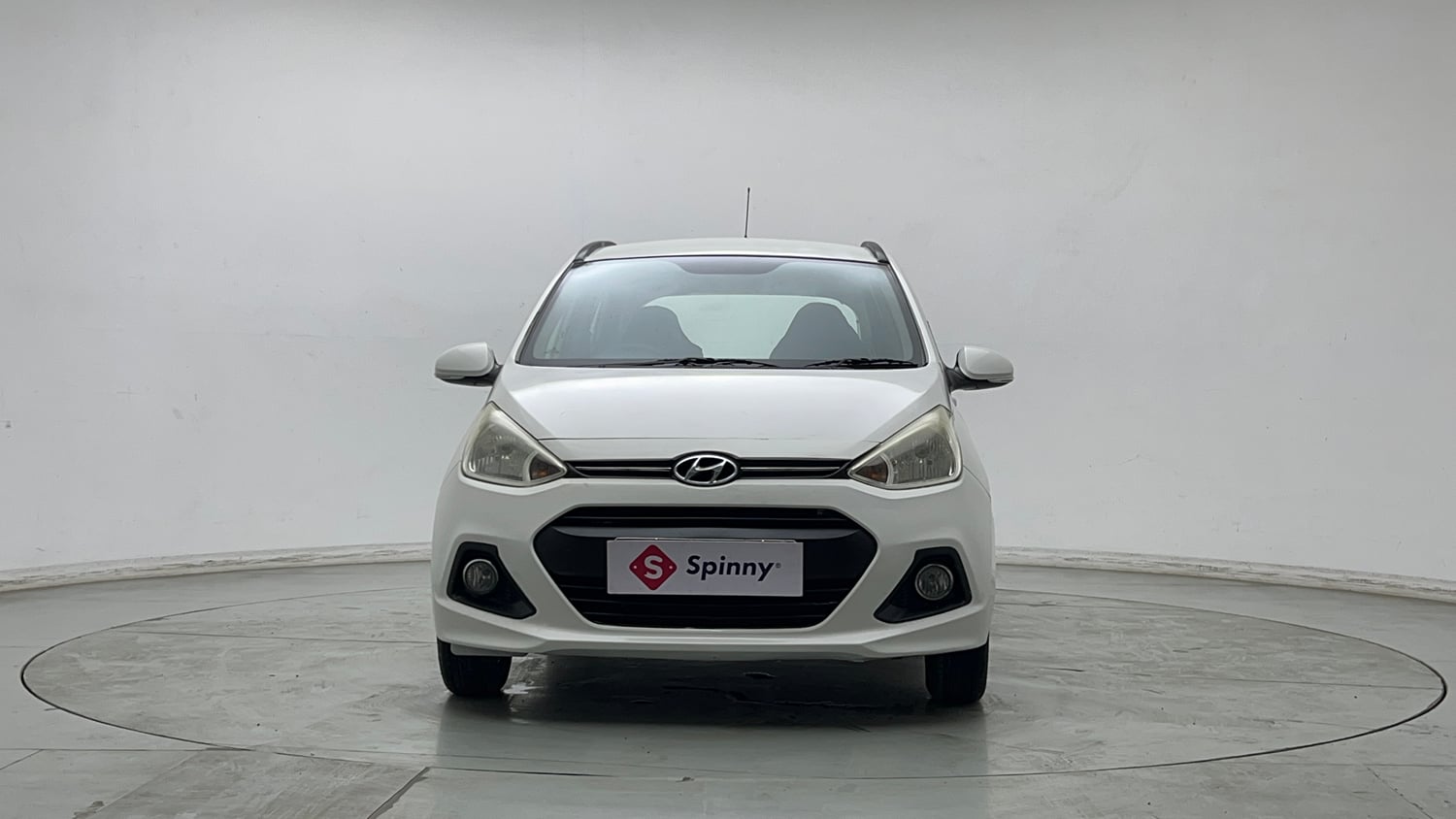 Used 2014 Hyundai Grand i10 Sportz AT 1.2 Kappa VTVT Petrol Automatic exterior FRONT VIEW