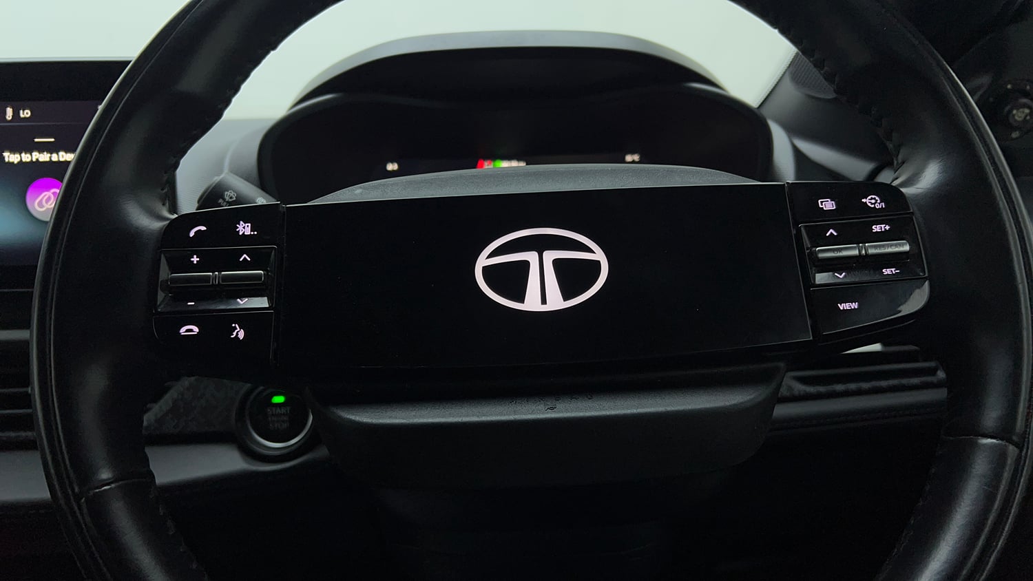Used 2024 Tata Nexon Fearless 1.2 Revotron Petrol 6MT DT Petrol Manual top_features Cruise control