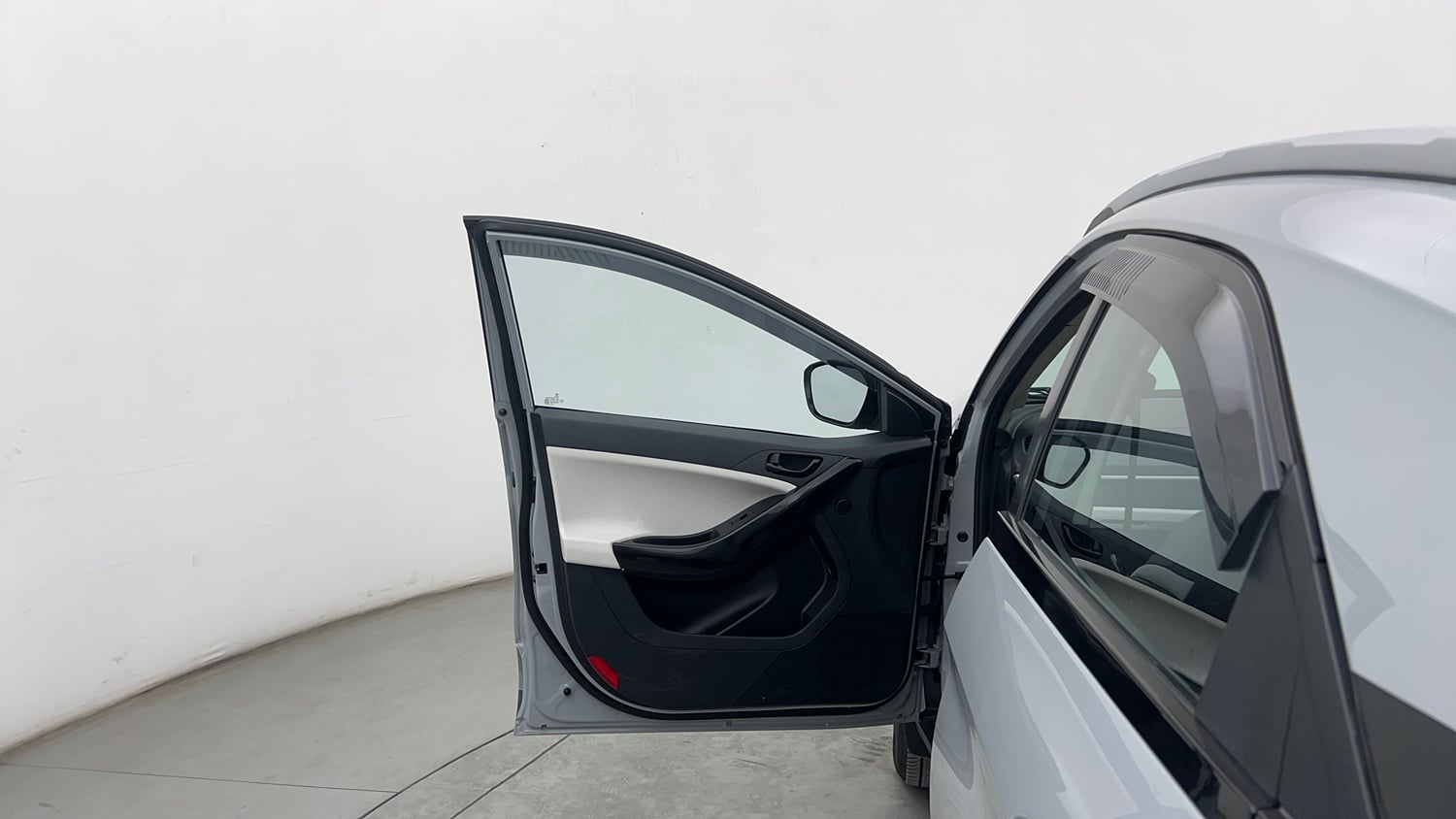 Used 2026 Tata Nexon Creative 1.2 Petrol 6MT Petrol Manual interior LEFT FRONT DOOR OPEN VIEW