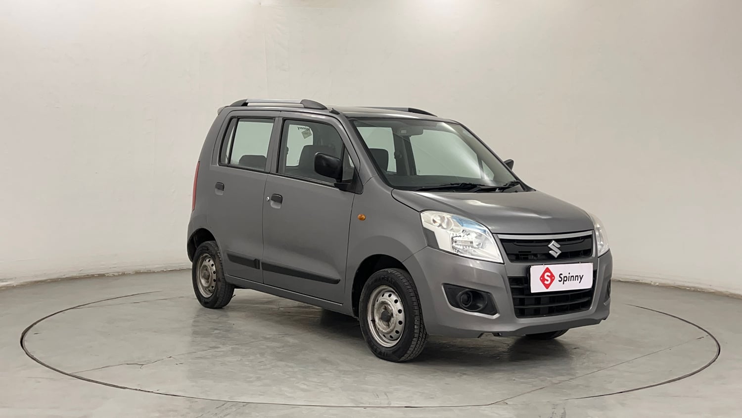 Used 2017 Maruti Suzuki Wagon R LXI CNG Cng Manual exterior RIGHT FRONT CORNER VIEW