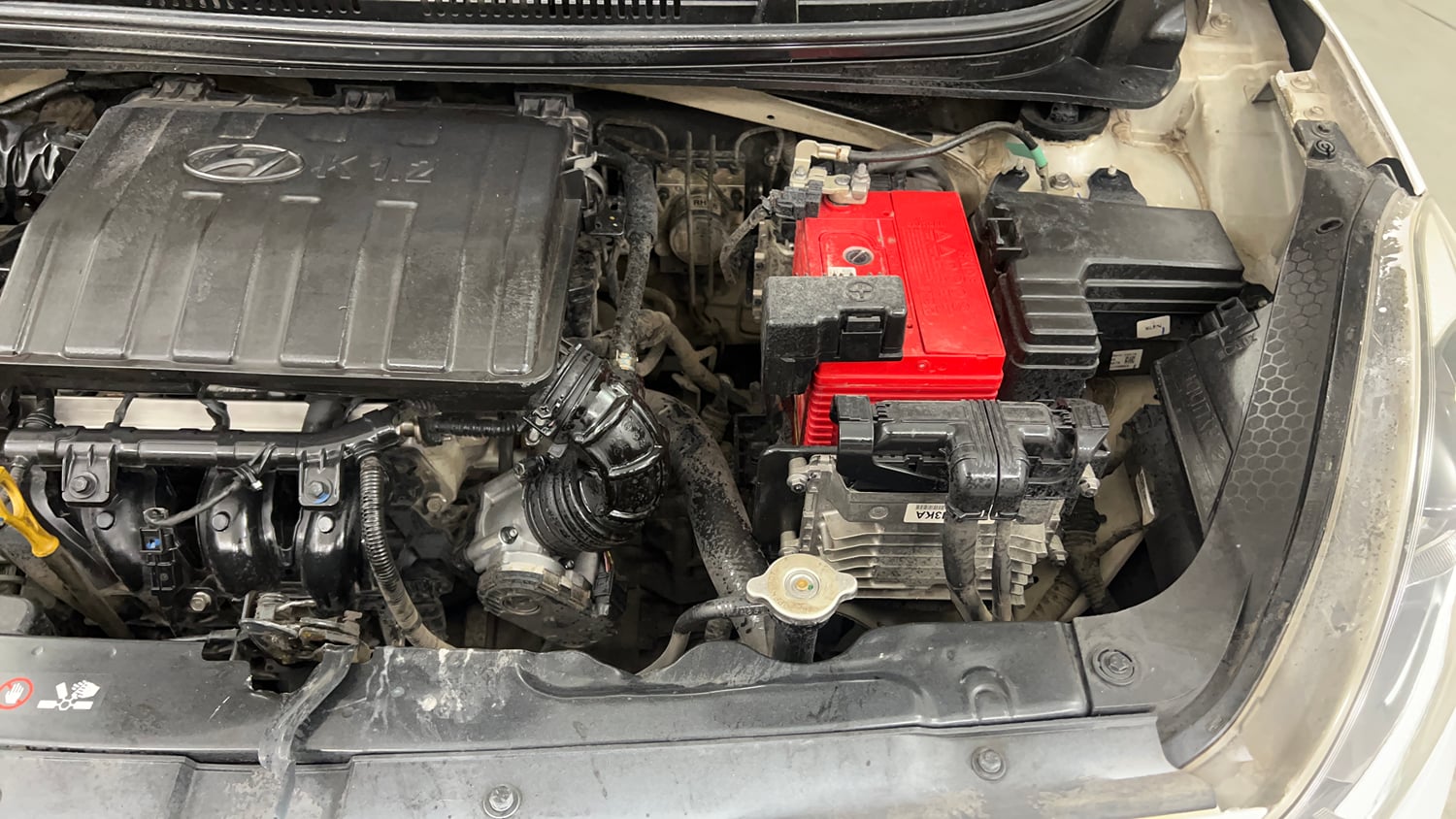 Used 2020 Hyundai Grand i10 Nios Sportz AMT 1.2 Kappa VTVT Petrol Automatic engine ENGINE LEFT SIDE VIEW