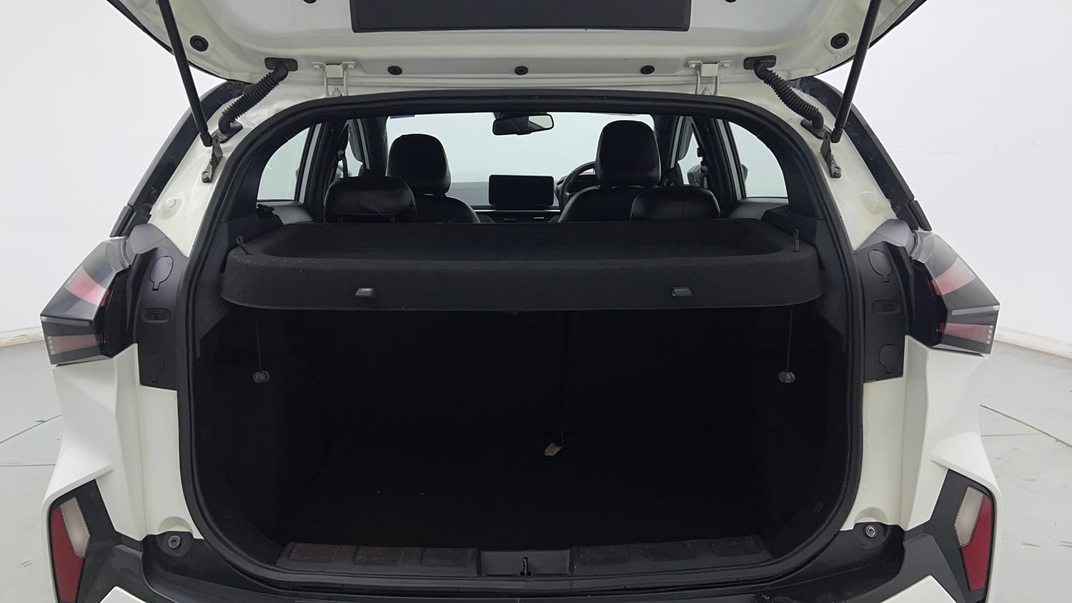 Used 2024 Tata Nexon Fearless 1.2 Revotron Petrol 6MT DT Petrol Manual interior DICKY INSIDE VIEW
